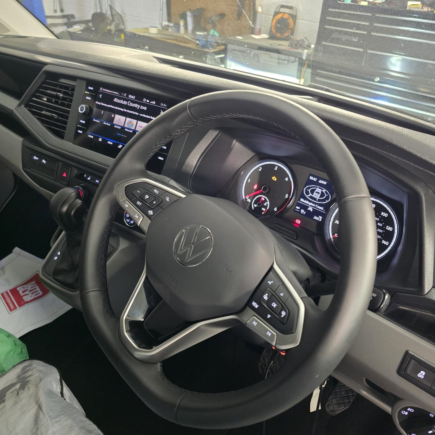 VW T6.1 Golf Mk8 steering wheel and security system