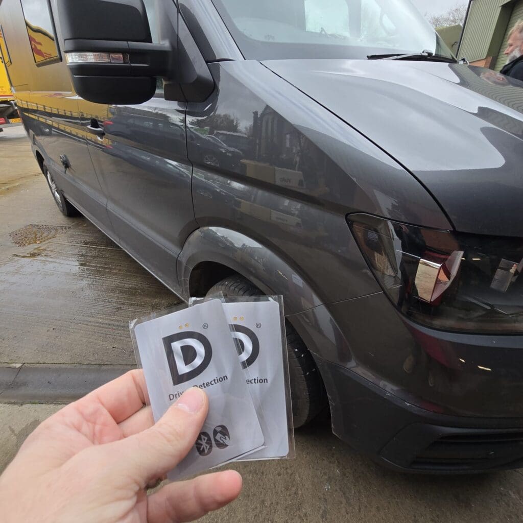 vw-crafter-smarttrack-s5-tracker-installation-coventry